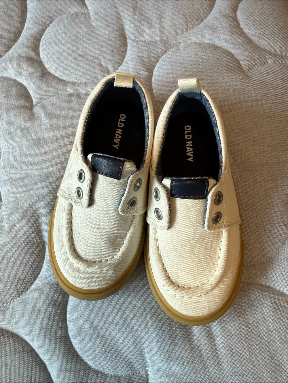Old Navy Kids Slip-On Shoes in Navy and Cream